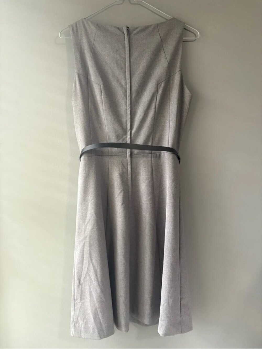 H&M Gray Fit & Flare Sleeveless Belted Dress Size 8 - Picture 5 of 8